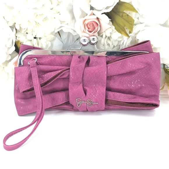 Jessica Simpson Fuschia Bow Snake Print Wristlet Clutch Party Handbag Purse - Picture 1 of 7